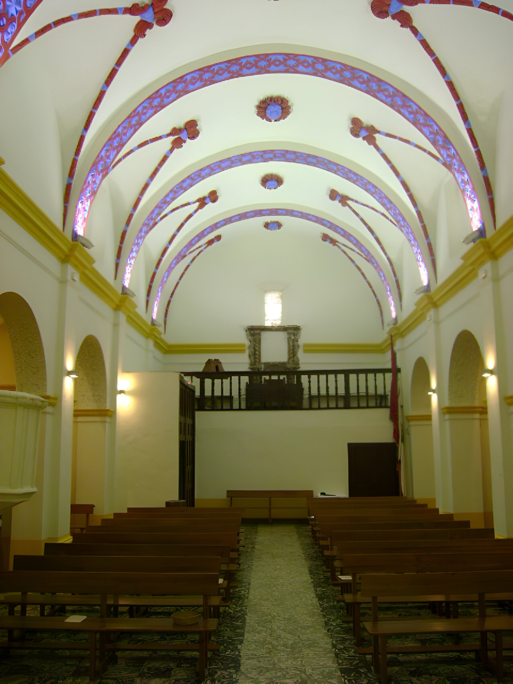 Iglesia de torralbilla nave central