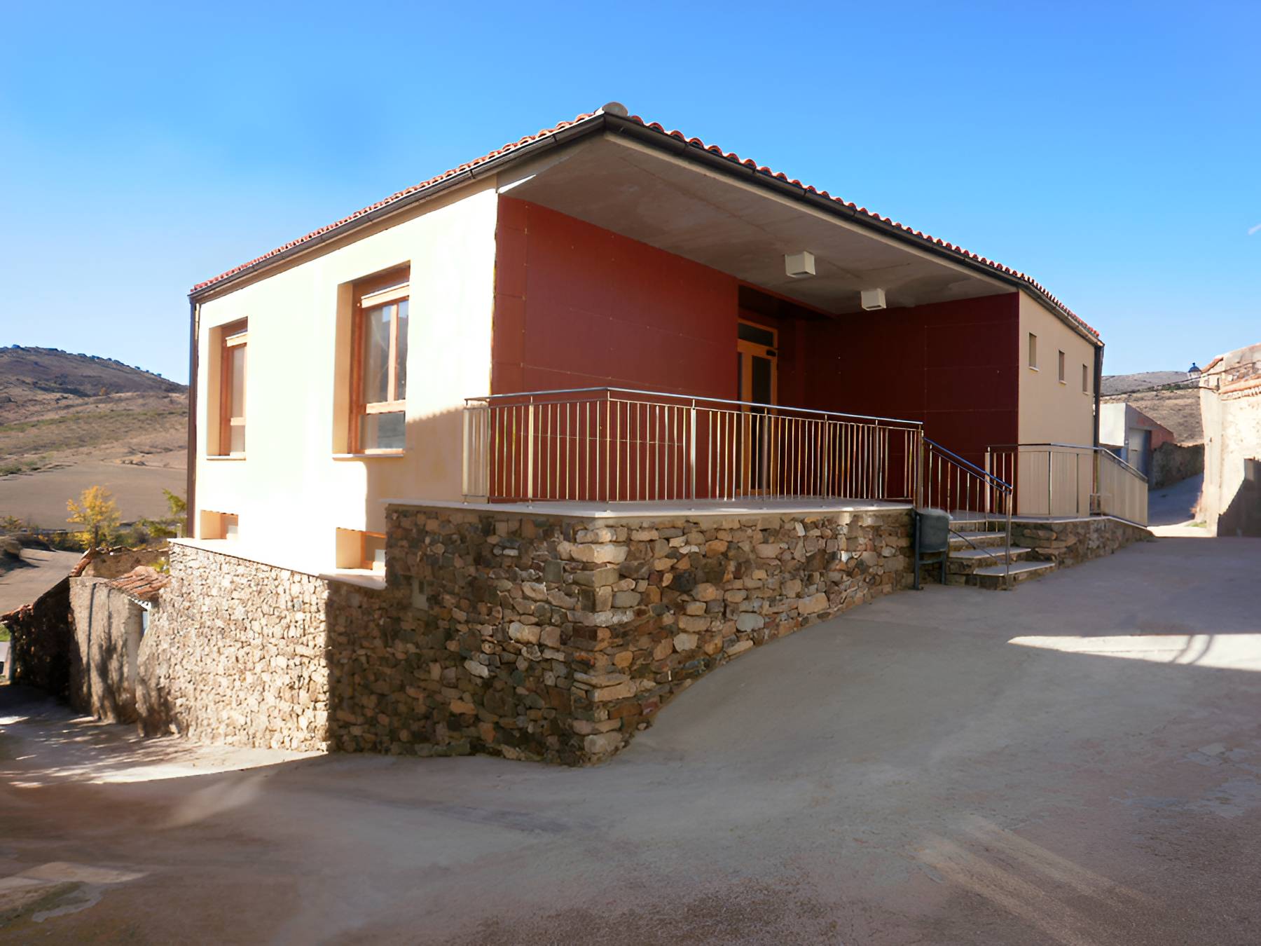 Centro social, Bádenas 5