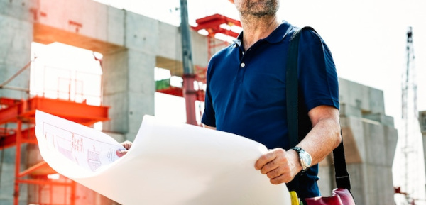 Visita presencial durante las obras de los equipamientos municipales o de particulares.